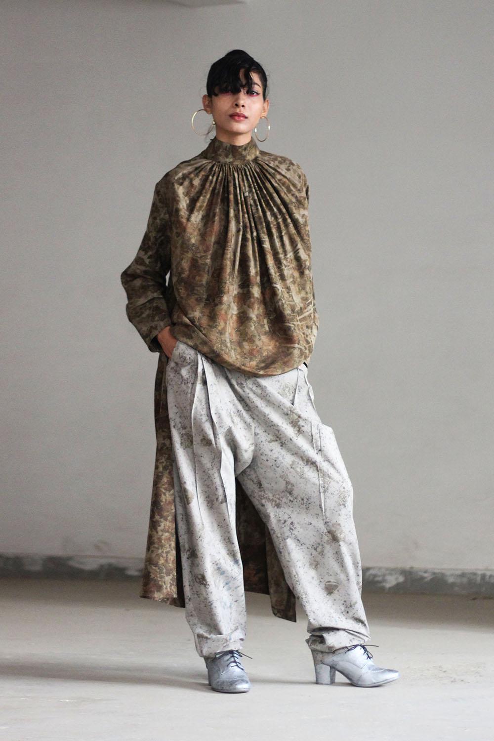 Cotton Silk & Silk Habutaie High And Low Top With Trouser