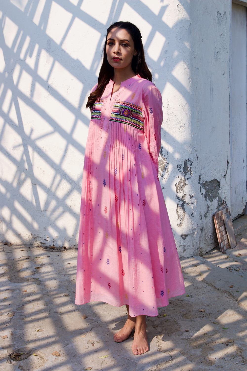 Pink Embroidery Pleats Dress 