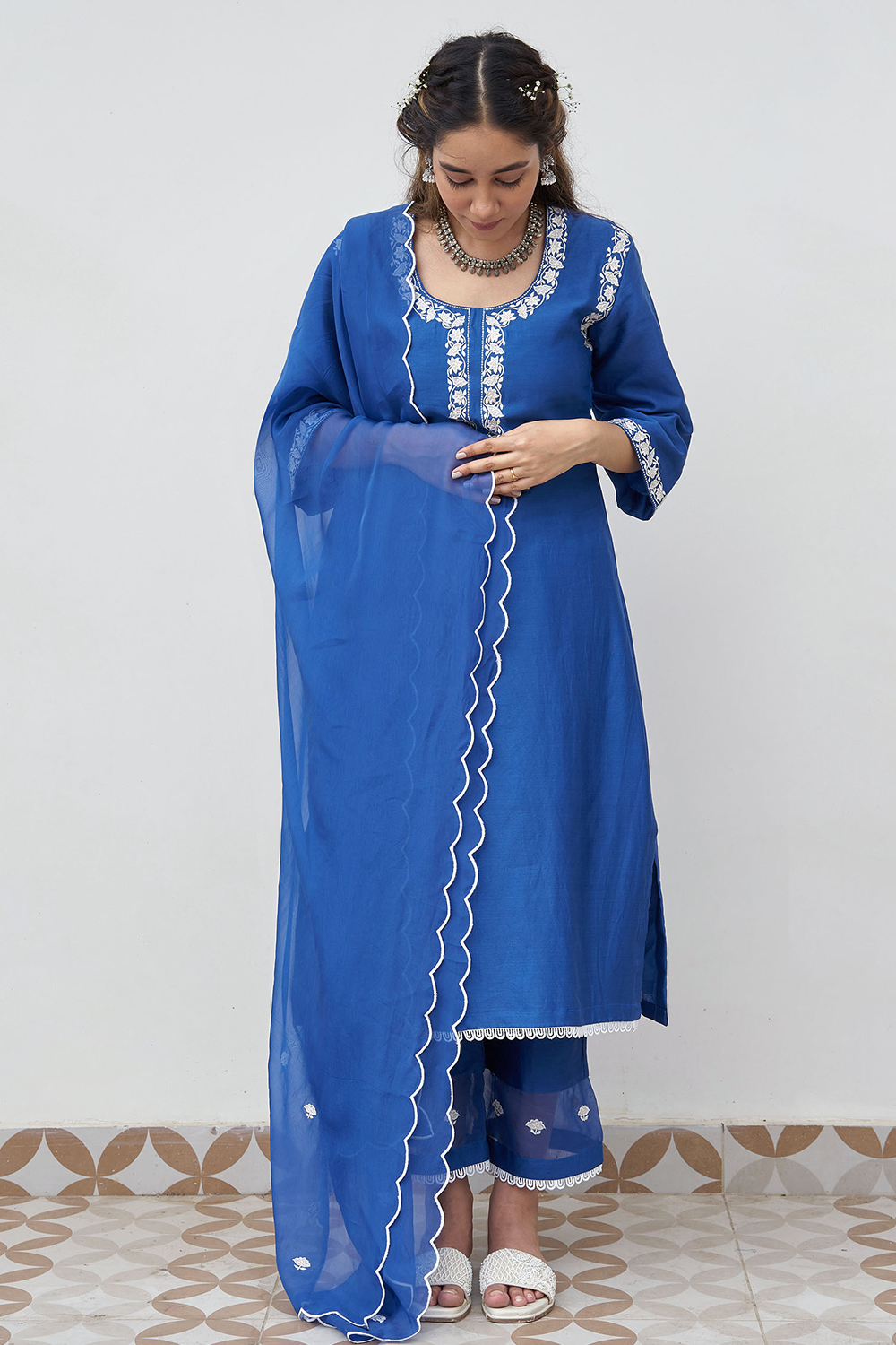 Royal Blue Chanderi Embroidered Kurta Set (Set of 3)