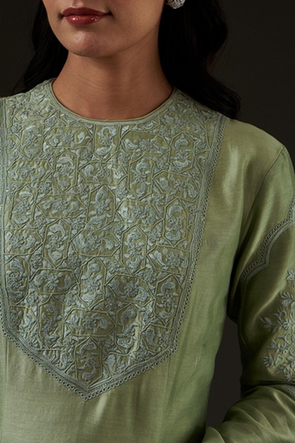 Embroidered Green Kalidar Kurta Set