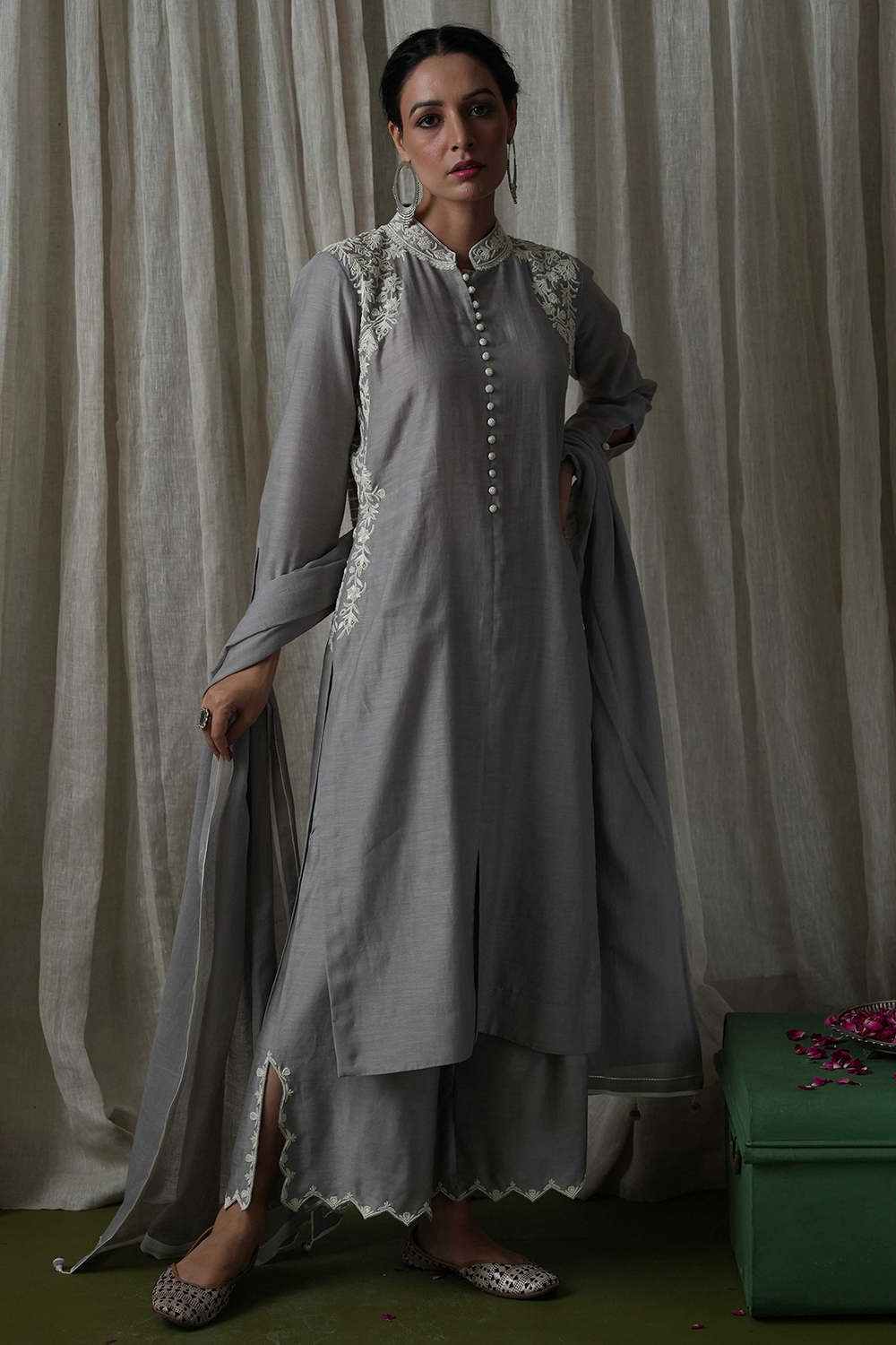 Grey Chanderi Silk Kurta Set With Pearl And Resham Hand Embroidery