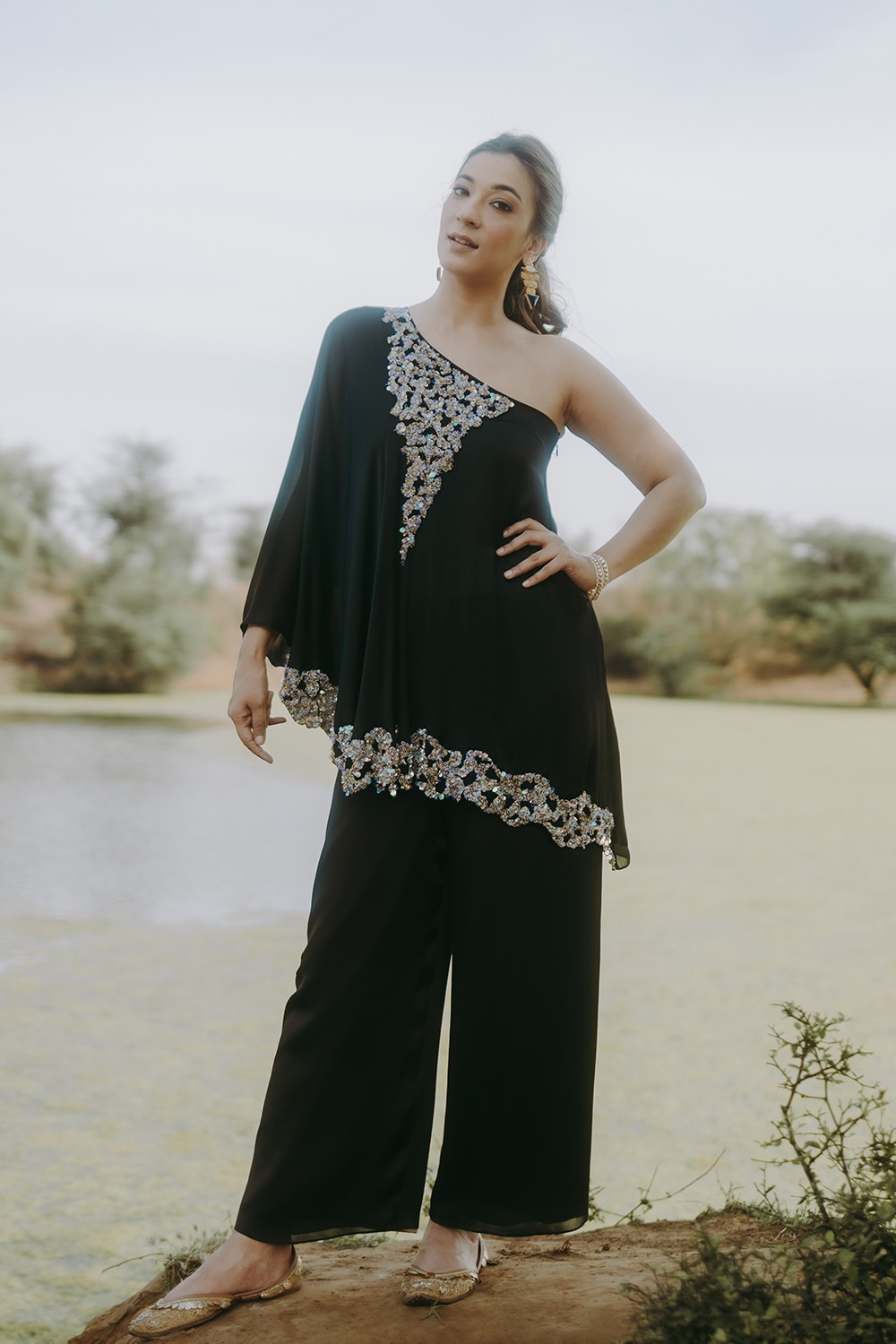 One Shoulder Asymmetric Embroidered Tunic With Pants