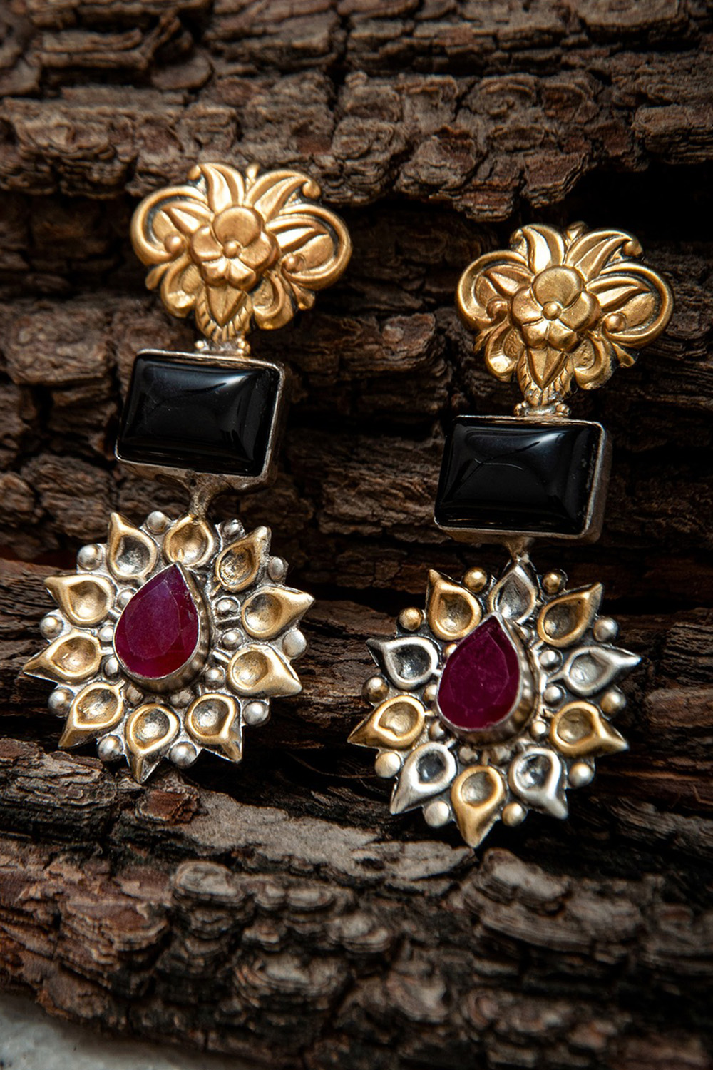 925 Sterling Silver Two Tone Earring with Black Onyx and Ruby