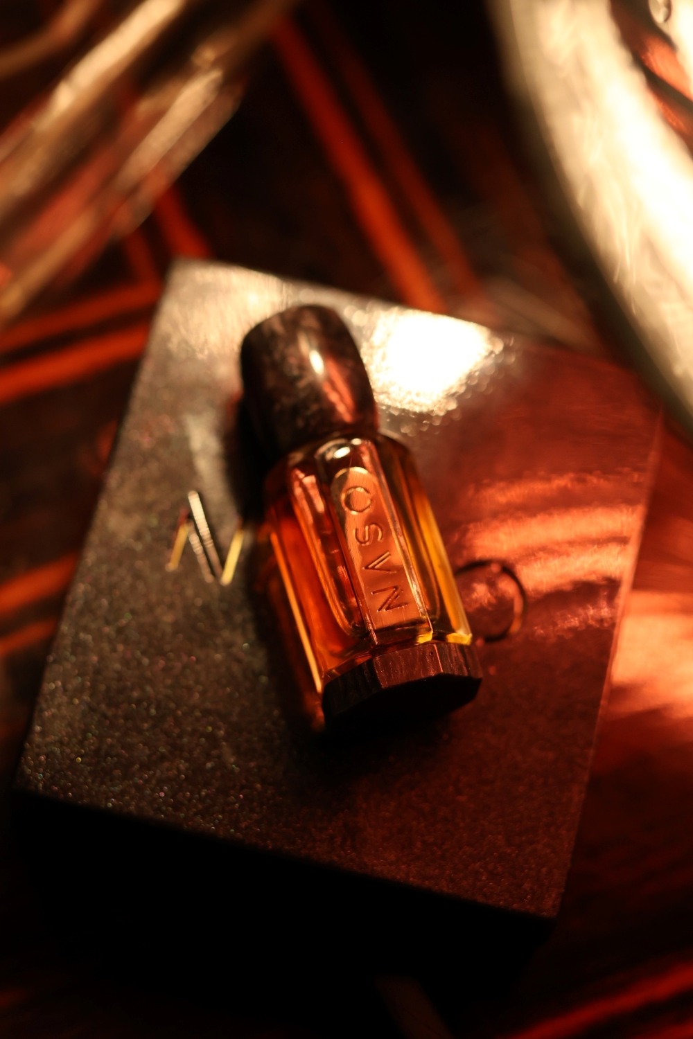 Attar - Saffron Infused In Musk & Amber 10 Ml