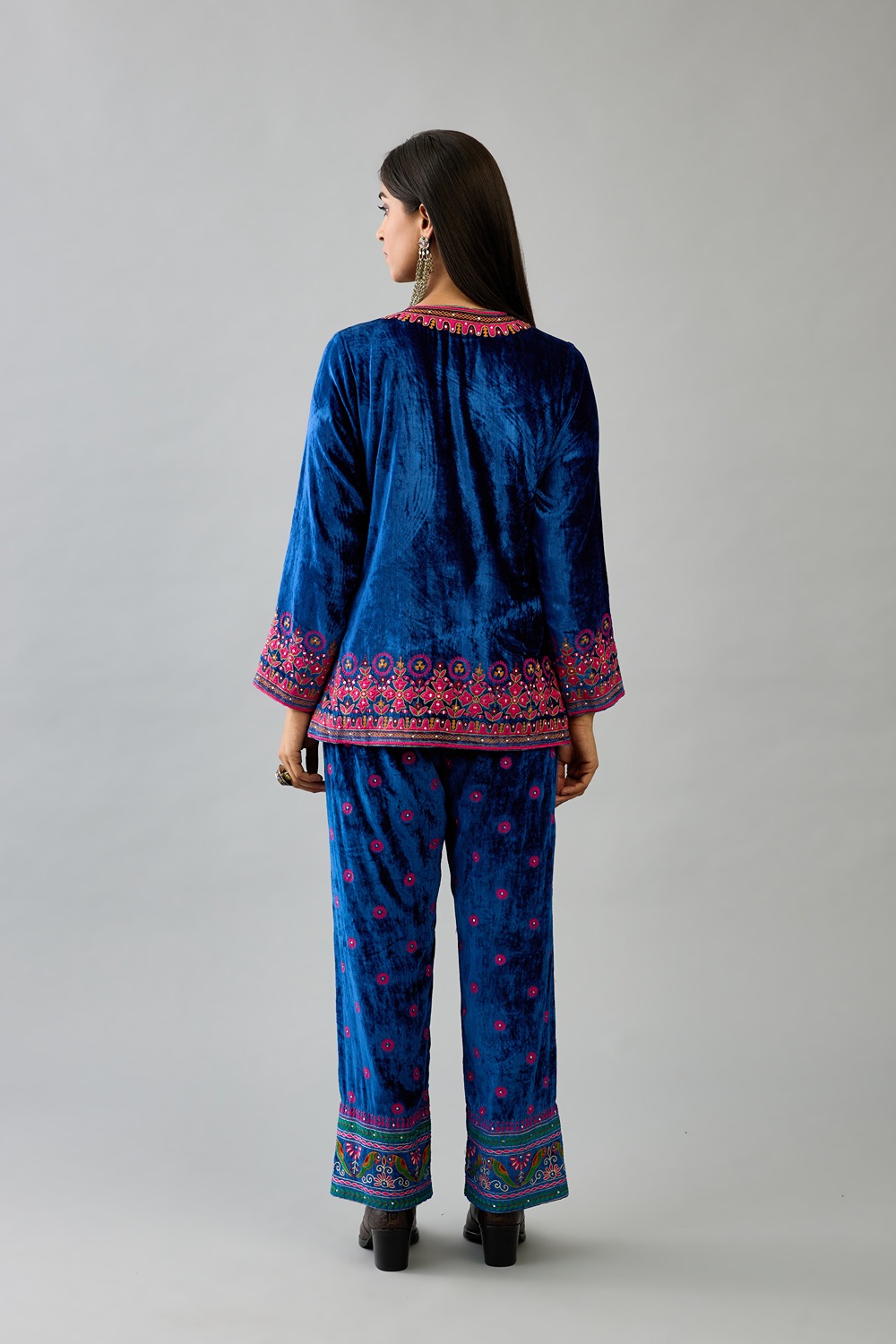 Blue Silk Velvet Embroidered Short Top Paired With Blue Silk Velvet Straight Pants 