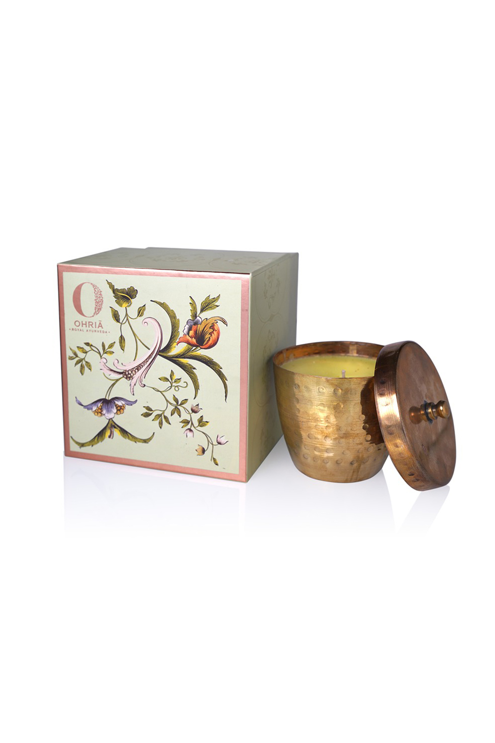 Sandalwood And Kesar Luxury Copper/Brass Candle