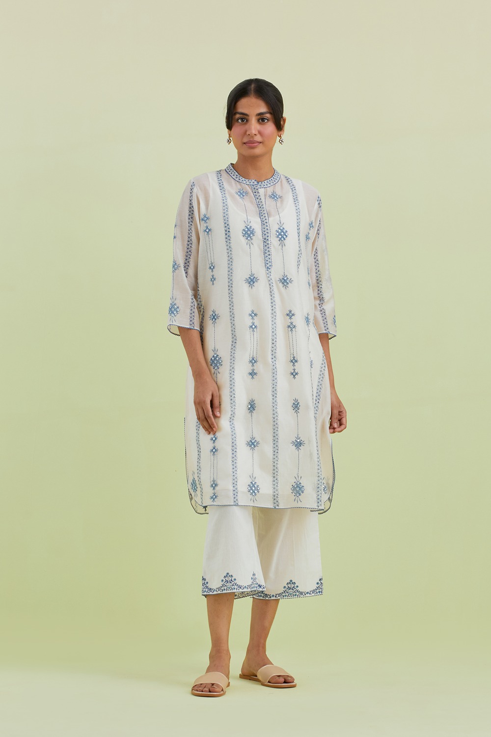 Blue And Off-White Silk Chanderi Straight Short Kurta With Pant
