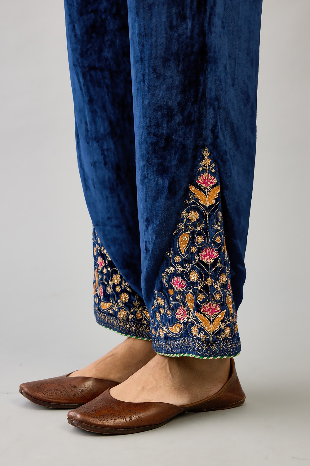 Blue silk velvet straight pants 