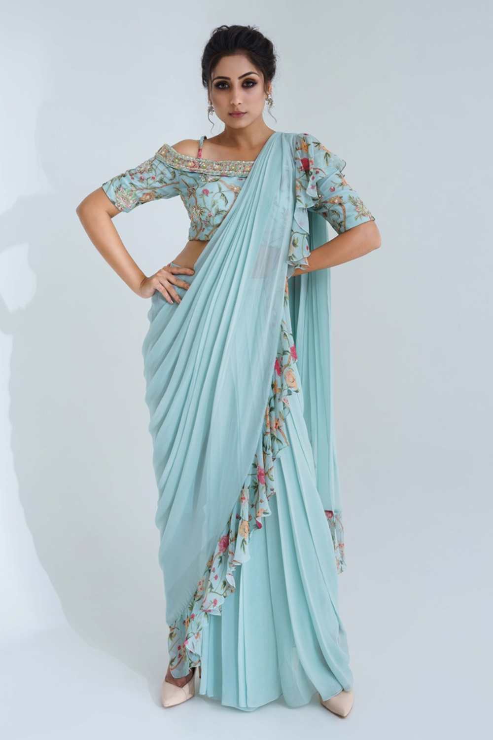 Fusion Designer Saree- A Quirky Twist to Indian Saree – Pure Elegance